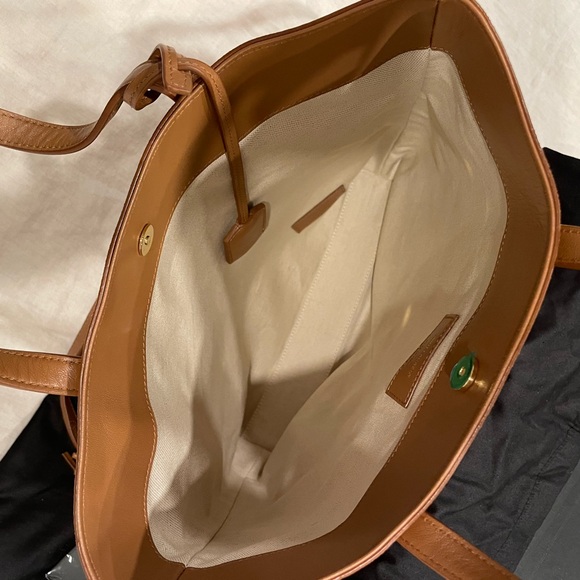 Yves Saint Laurent YSL Suede Fringe Purse - Picture 4 of 11